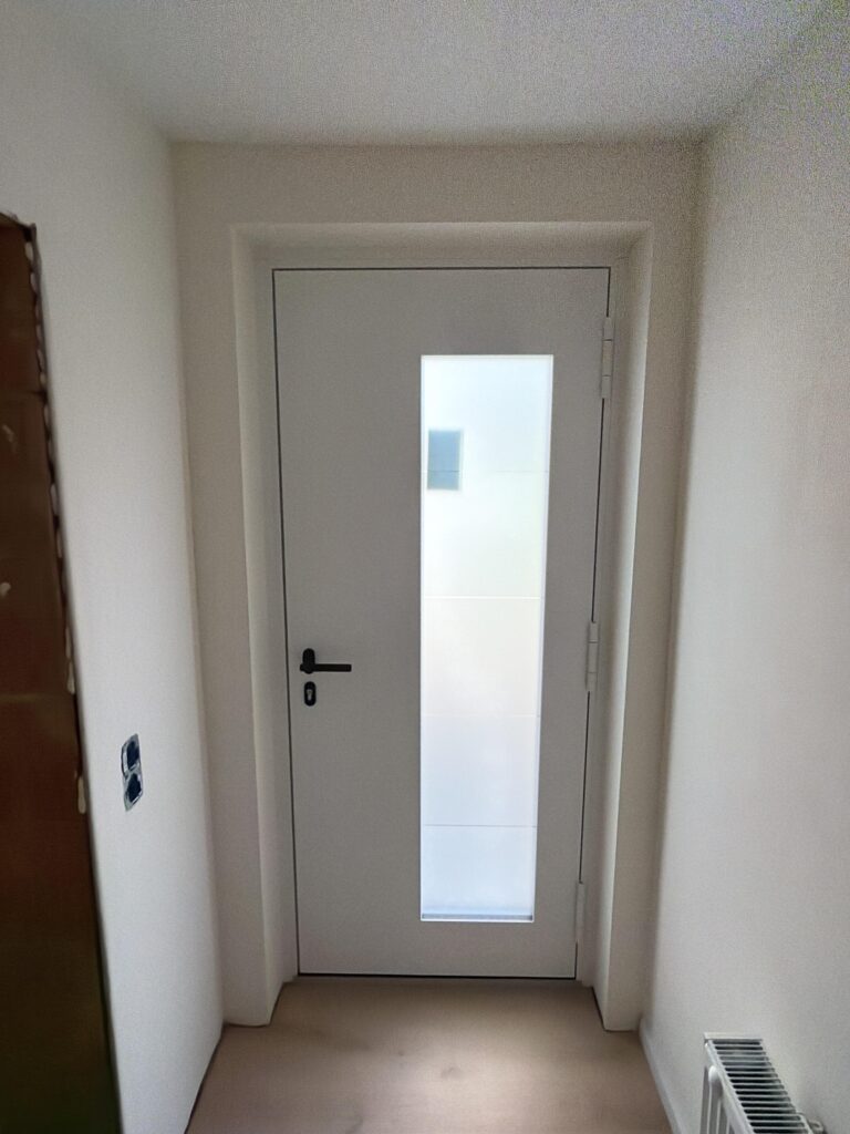 21.04.26 2 lhern 8518431